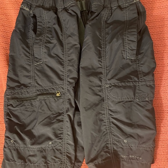 Men’s Columbia Nylon Shorts - Picture 3 of 6
